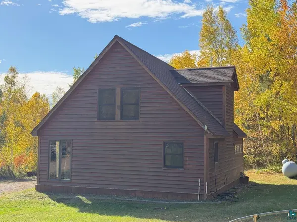 8561 Hwy 61 W, Schroeder, MN 55613