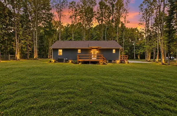 93 Bluebird Trl, Estill Springs, TN 37330