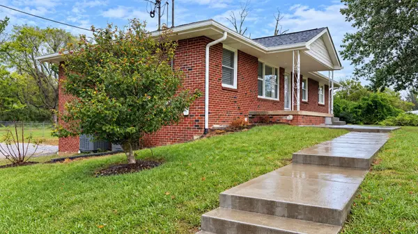 3670 Hunters Point Pike, Lebanon, TN 37087