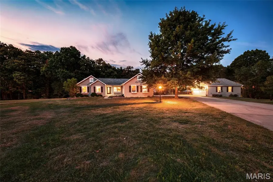 175 Southview DR, Troy, MO 63379