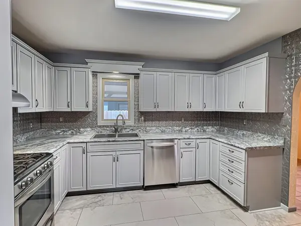 921 Lawrence, Pratt, KS 67124