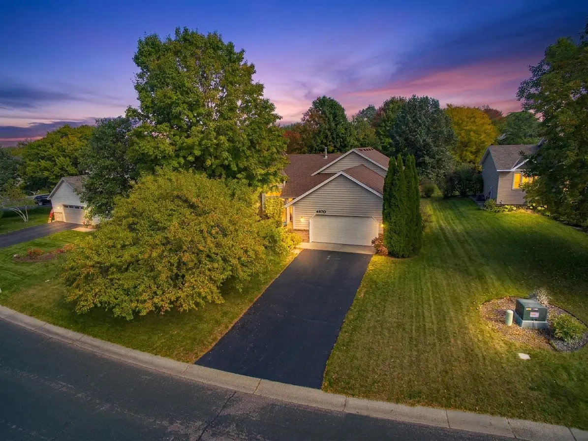 4670 Manor DR, Eagan, MN 55123
