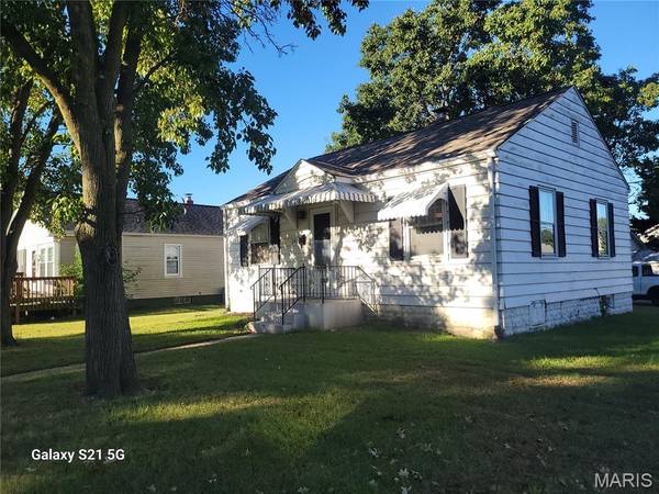 241 Haller AVE, East Alton, IL 62024