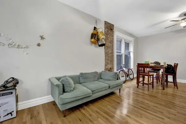 1406 W Flournoy ST #1, Chicago, IL 60607