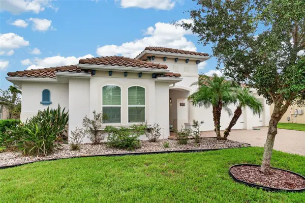 555 TAPATIO LN, Poinciana, FL 34759