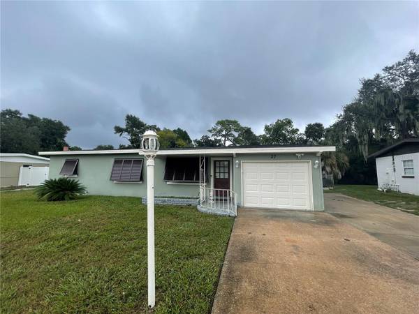 27 GARNET AVE, Titusville, FL 32796