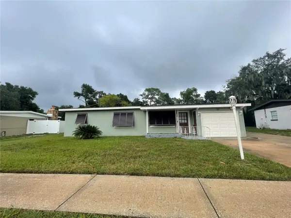27 GARNET AVE, Titusville, FL 32796