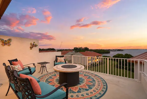 1585 PINELLAS BAYWAY S, Tierra Verde, FL 33715