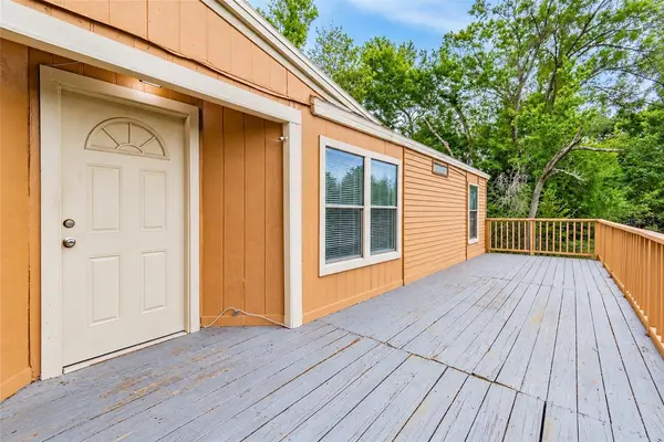 1215 E 149TH AVE, Lutz, FL 33549