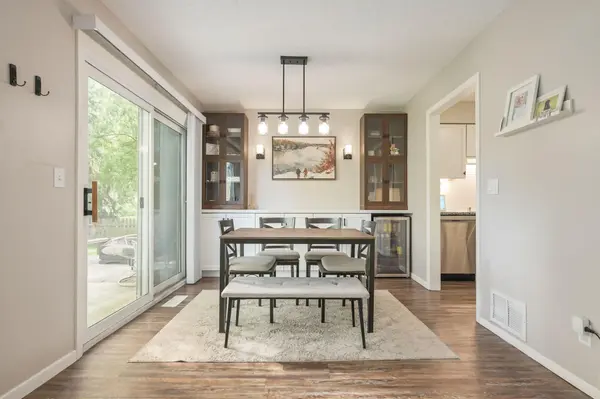1701 James PL, Burnsville, MN 55337