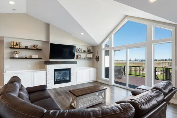 13915 W Lincoln Rd, Spokane, WA 99224