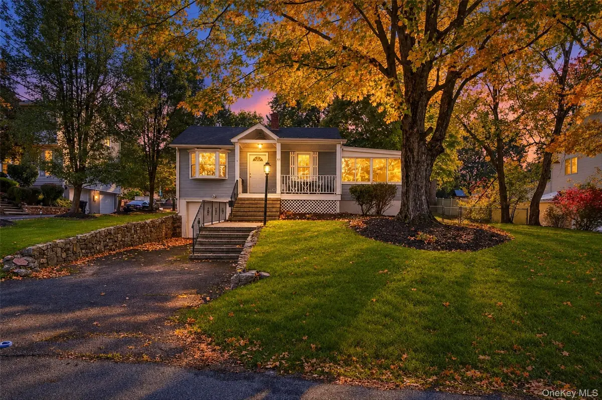 514 Round Lake Park RD, Monroe, NY 10950