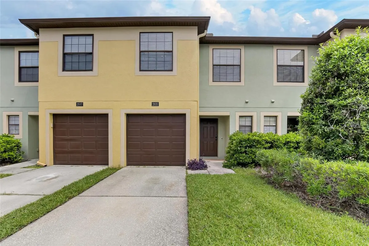 2605 OLEANDER LAKES DR, Brandon, FL 33511