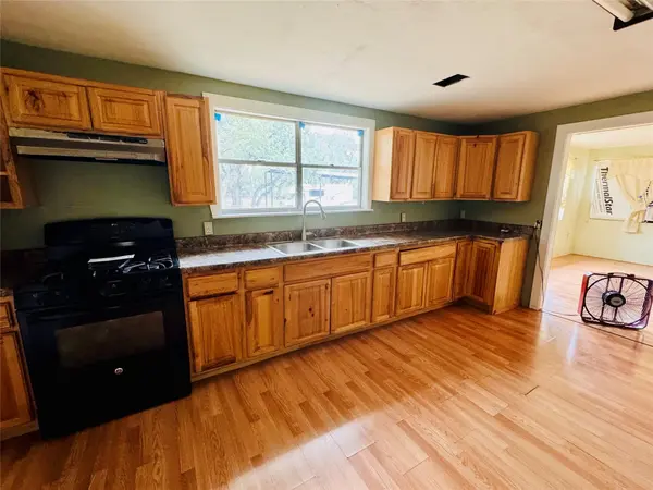 13 Presidio RD, Wimberley, TX 78676