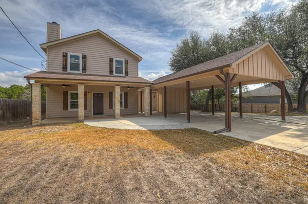 1452 Lakeview DR, Canyon Lake, TX 78133