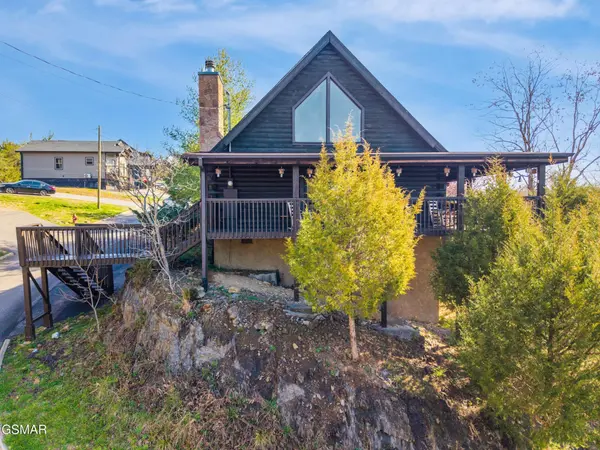 2028 Eagle Feather Drive, Sevierville, TN 37876