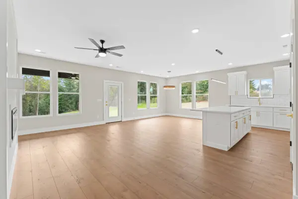 202 Fraley DR, Inman, SC 29349