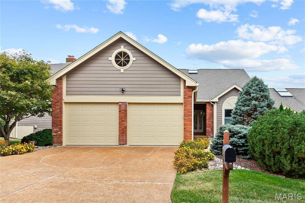 14330 Cedar Springs DR, Town And Country, MO 63017