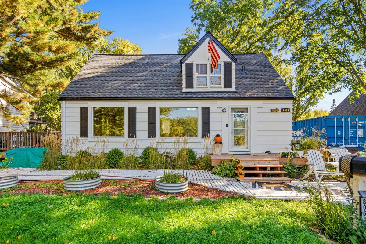 8065 Riverview TER NE, Fridley, MN 55432