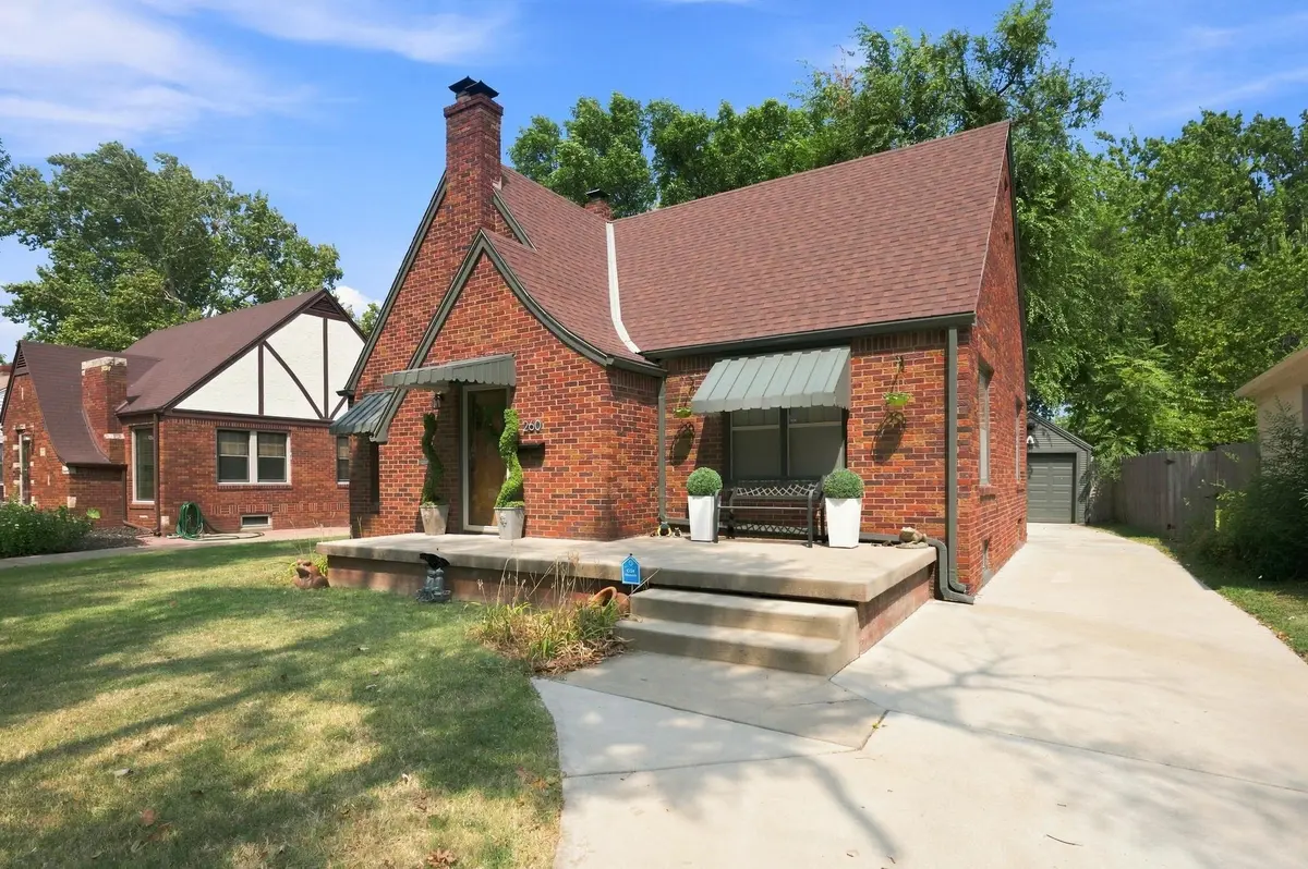 260 S Minneapolis Ave, Wichita, KS 67211