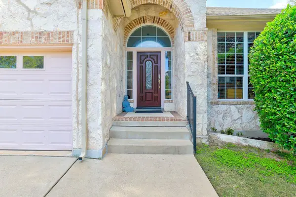 3992 Lord Byron CIR, Round Rock, TX 78664