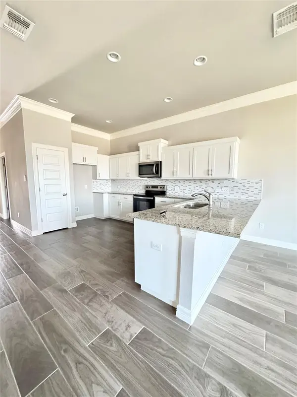 105 Bailey Kay CT #A, Jarrell, TX 76537