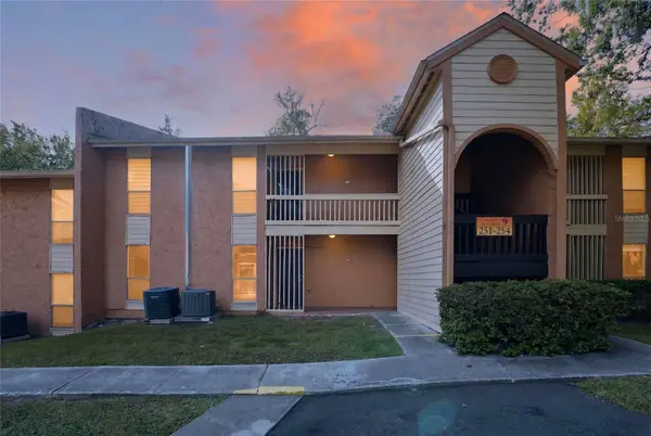 1810 NW 23RD BLVD #252, Gainesville, FL 32605