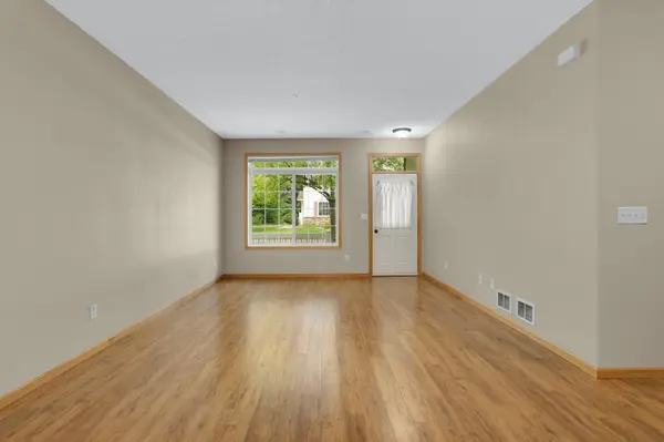 4703 Blaine AVE, Inver Grove Heights, MN 55076