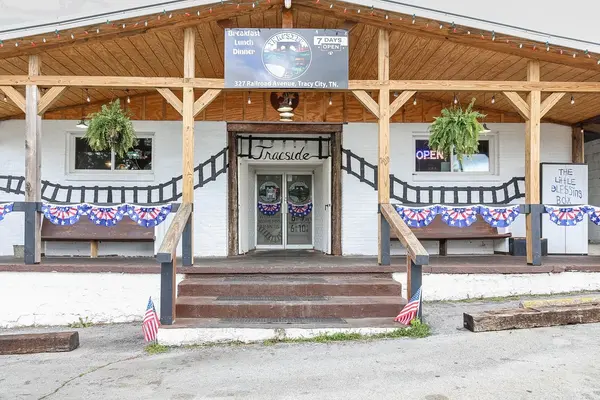 327 Railroad Ave, Tracy City, TN 37387