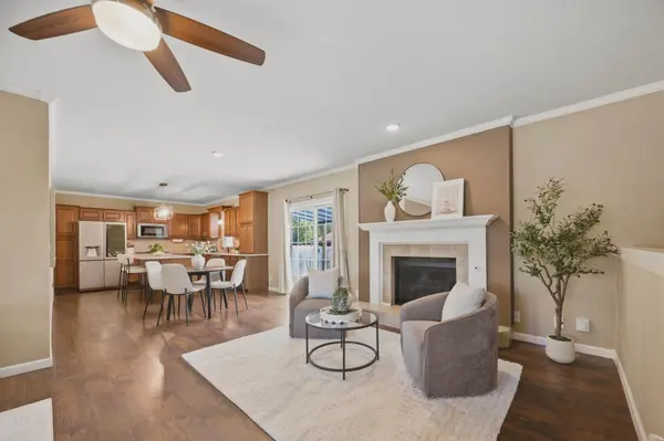 1844 N Evergreen Ln, Wichita, KS 67212