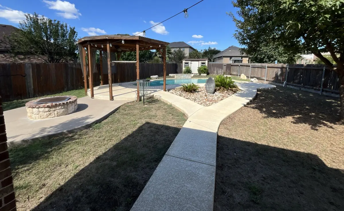 913 Water Hyacinth LOOP, Leander, TX 78641