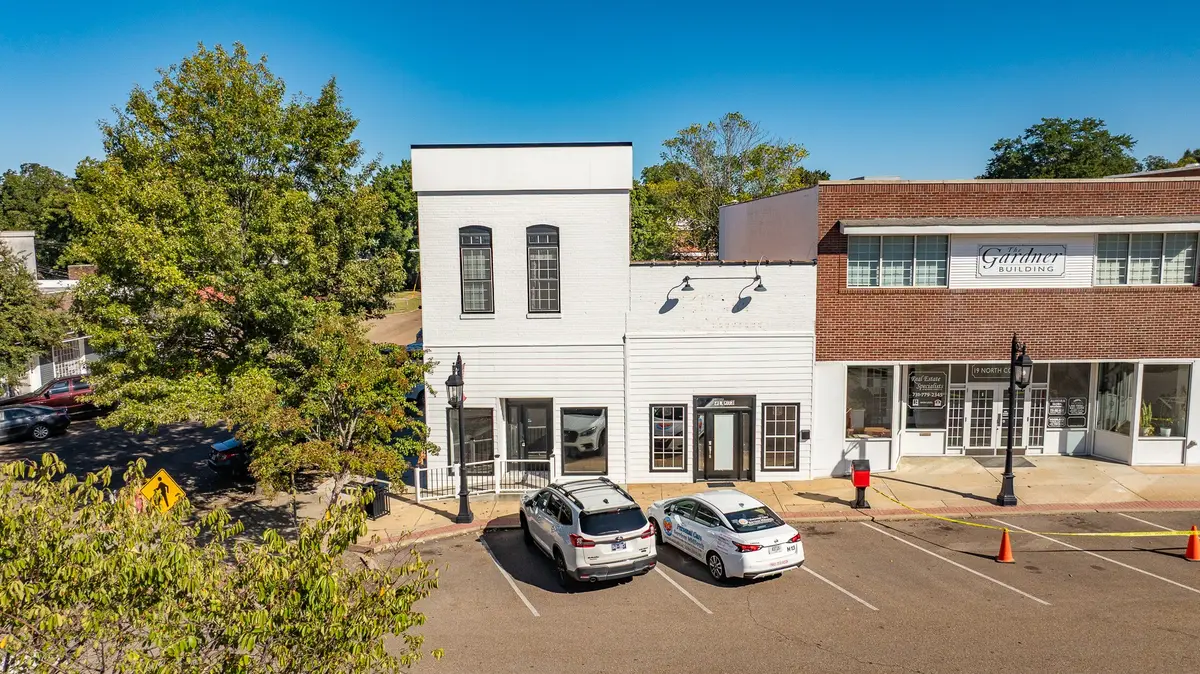 25 N Court Sq, Brownsville, TN 38012