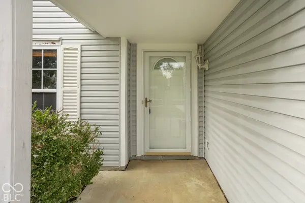6809 W Dover PL, Mccordsville, IN 46055