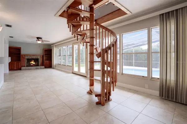 1627 CANAL CT, Tavares, FL 32778