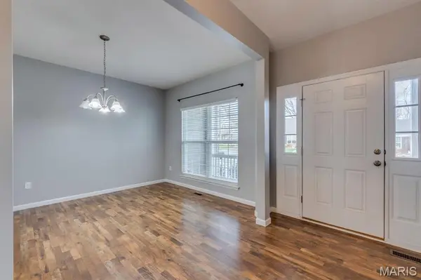 138 Keystone Ridge DR, O'fallon, MO 63366