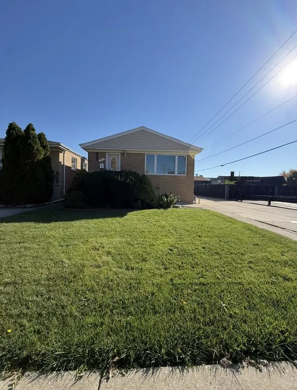 7843 NATCHEZ AVE, Burbank, IL 60459