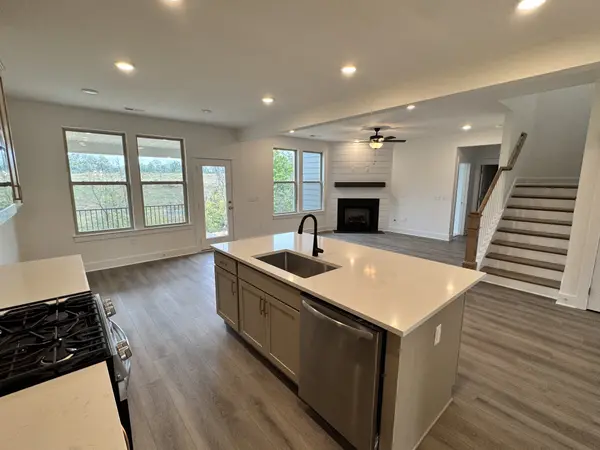 103 Barnwood Rd, Gallatin, TN 37066