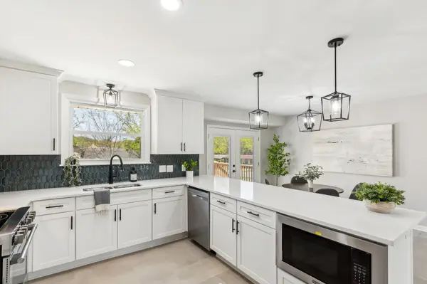 4052 Kings Ln, Nashville, TN 37218