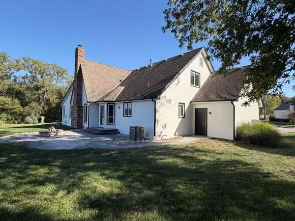 511 Mesquite ST, Olathe, KS 66209
