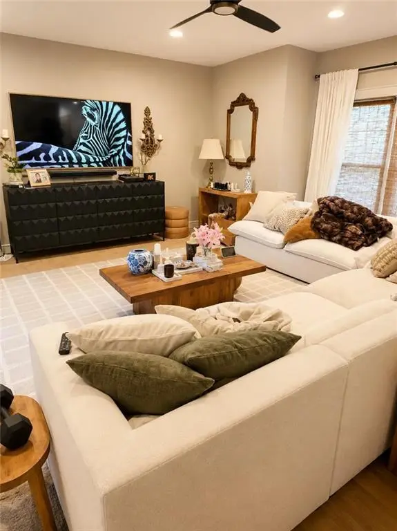 8205 W 153rd ST, Overland Park, KS 66223