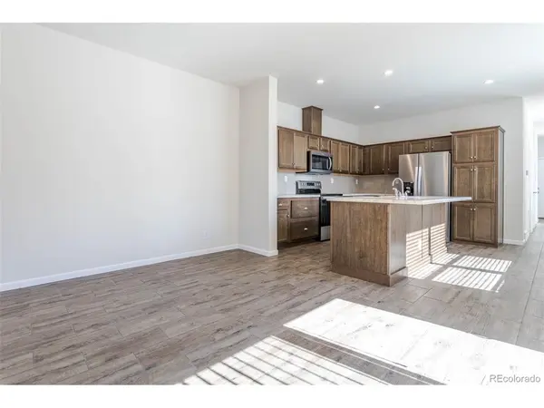 2392 N Emporia, Aurora, CO 80010