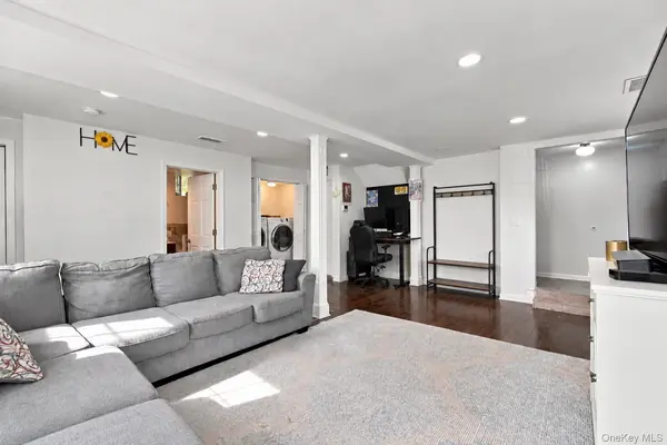 129 Winthrop AVE, Elmsford, NY 10523