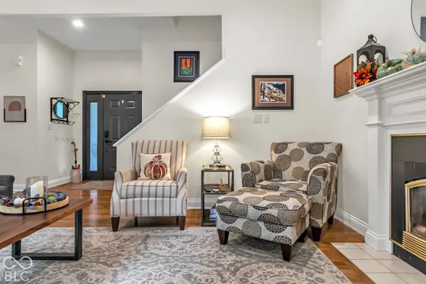 1679 Walnut TRCE #A, Greenfield, IN 46140
