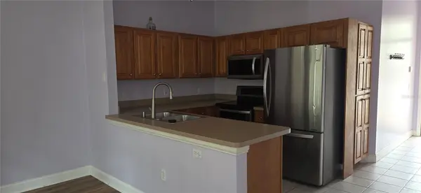 5323 SW 91ST TER #202, Gainesville, FL 32608