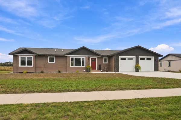 352 Halfaday DR, Sauk Centre, MN 56378