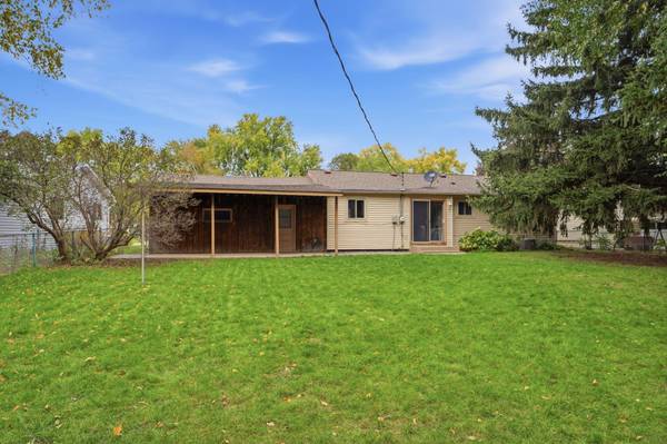 2026 Jade LN, Eagan, MN 55122