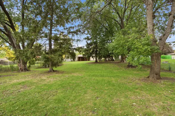 2026 Jade LN, Eagan, MN 55122