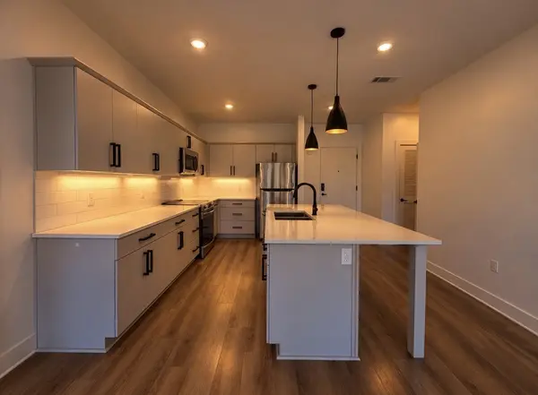 2704 Clifton Ave #211, Nashville, TN 37209