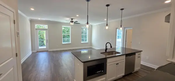 7363 Carothers Rd #103, Nolensville, TN 37135
