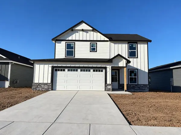 9408 E Hurst St, Wichita, KS 67210